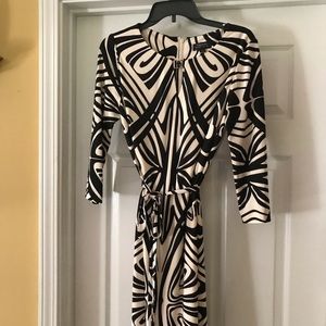Tahari ASL Beige and Black Tie Dress